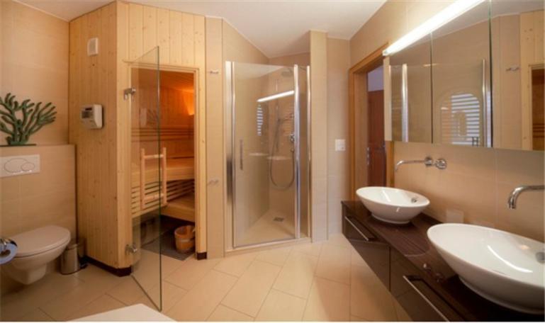 דירות לויקרבאד Residenz Ambassador B11 מראה חיצוני תמונה